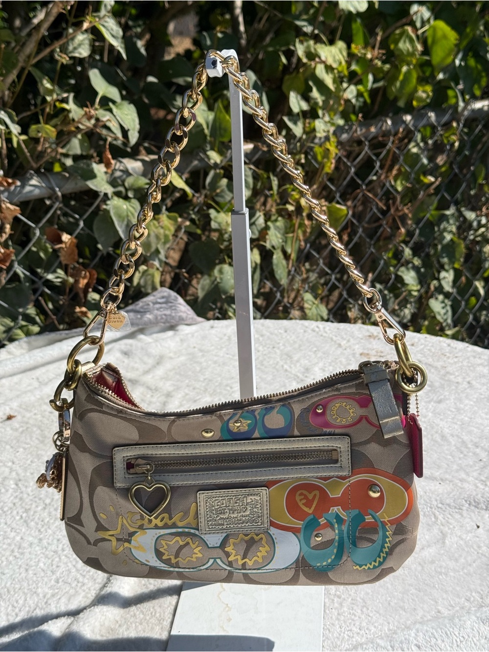 Coach Poppy H1282-F20029 Daisy Glam Graffiti Signature C Appliqué Bag Purse Y2K